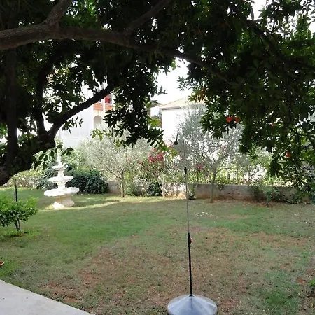 アパート Croatia Borik Garten For Family Eg 1
